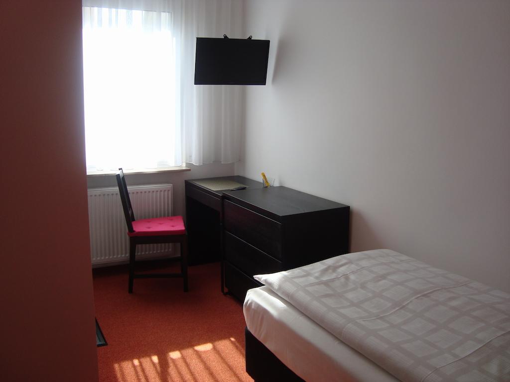 Mühlheim Hotel Gartenhof חדר תמונה